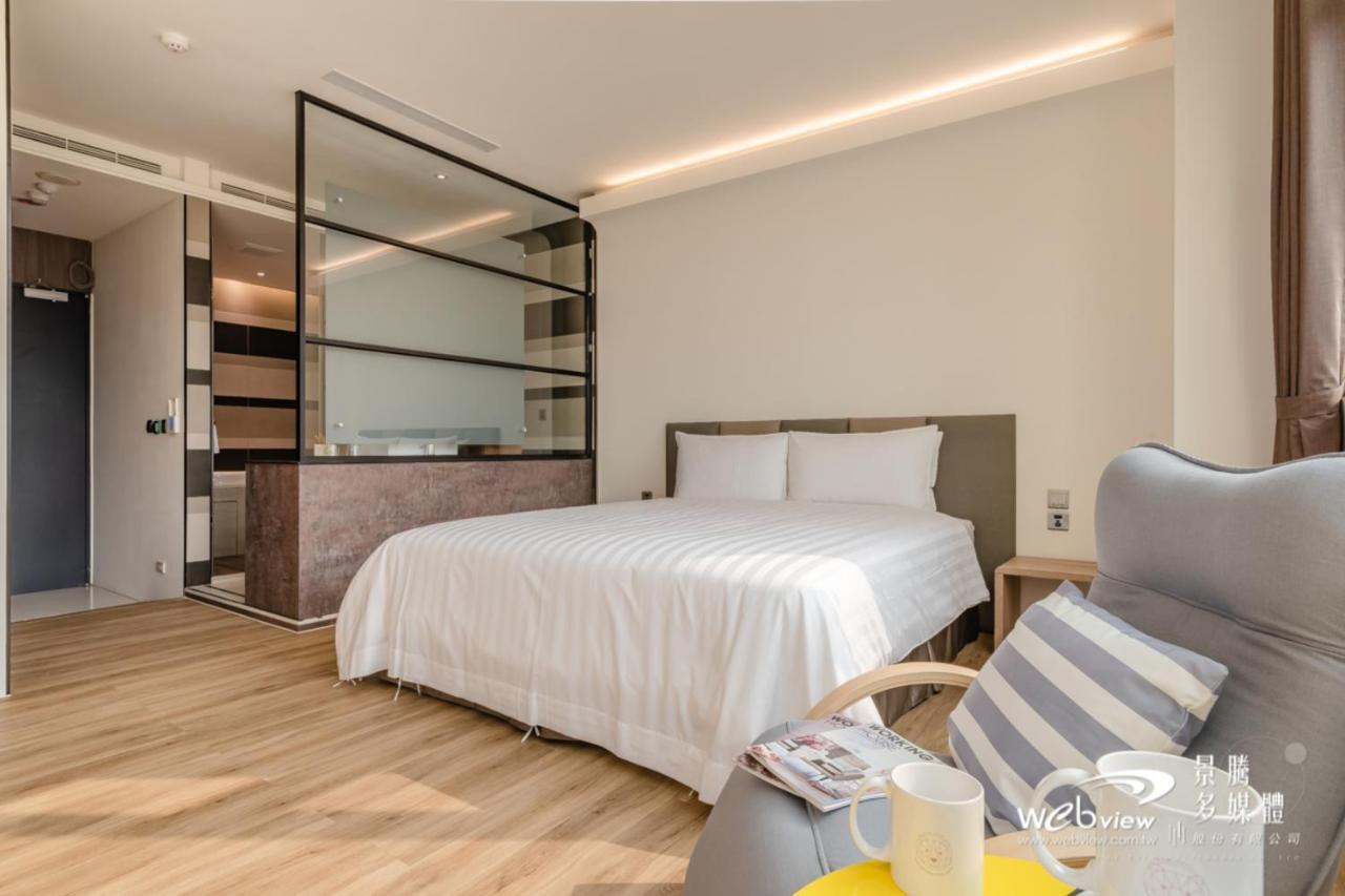 玩行旅台北館 Hotell Taipei Exteriör bild