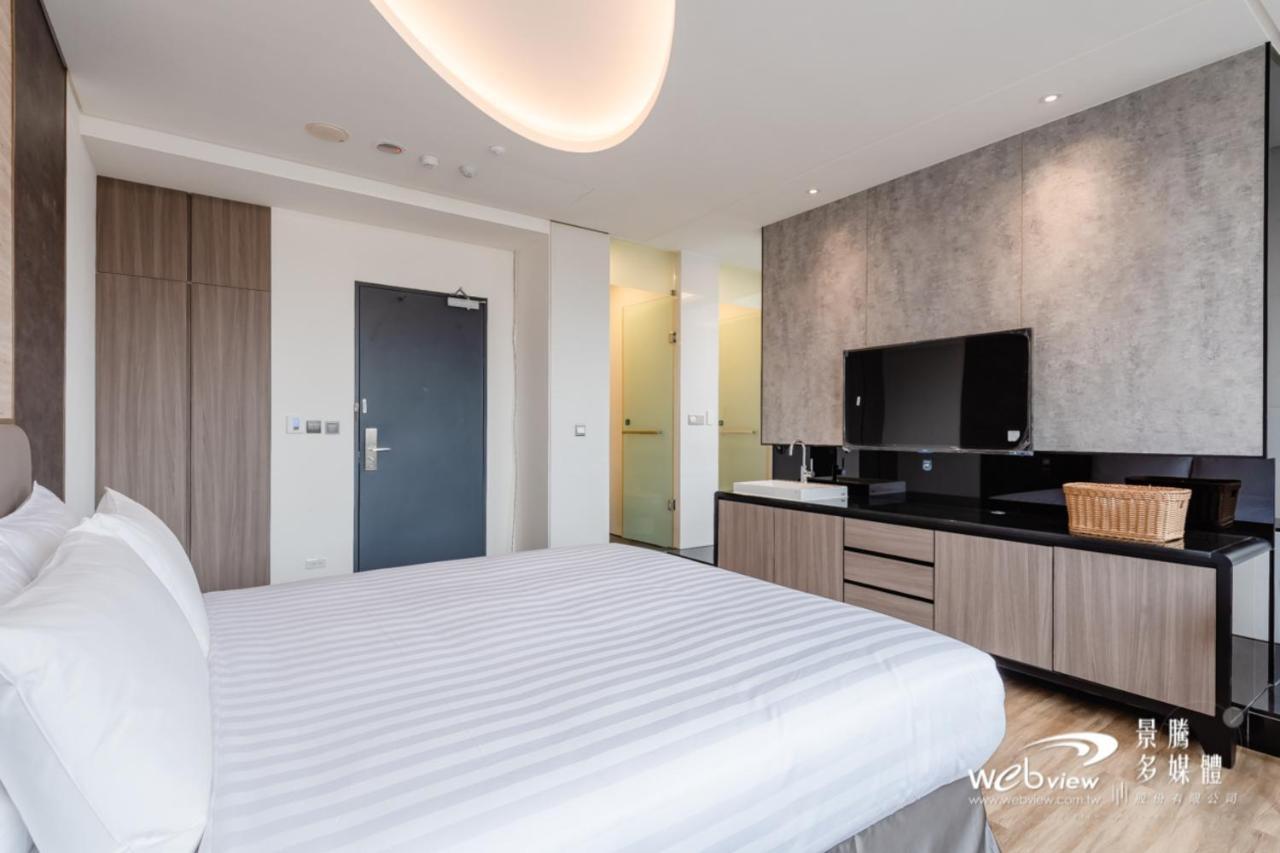 玩行旅台北館 Hotell Taipei Exteriör bild