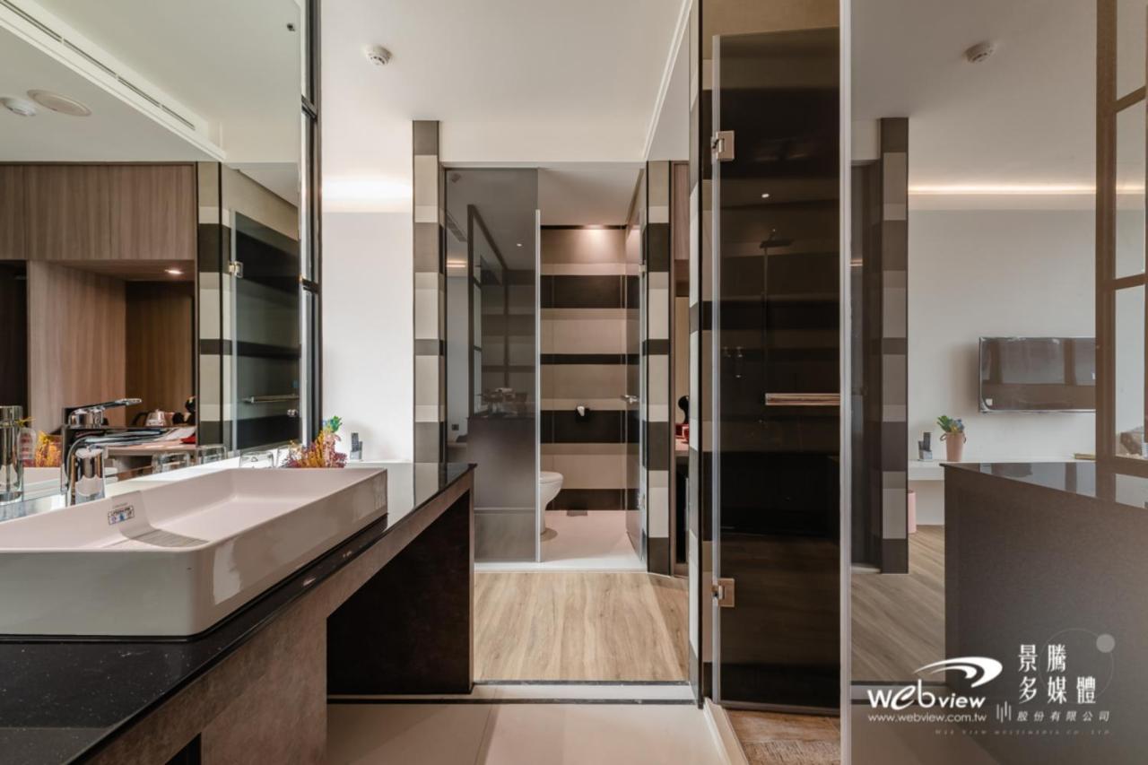 玩行旅台北館 Hotell Taipei Exteriör bild