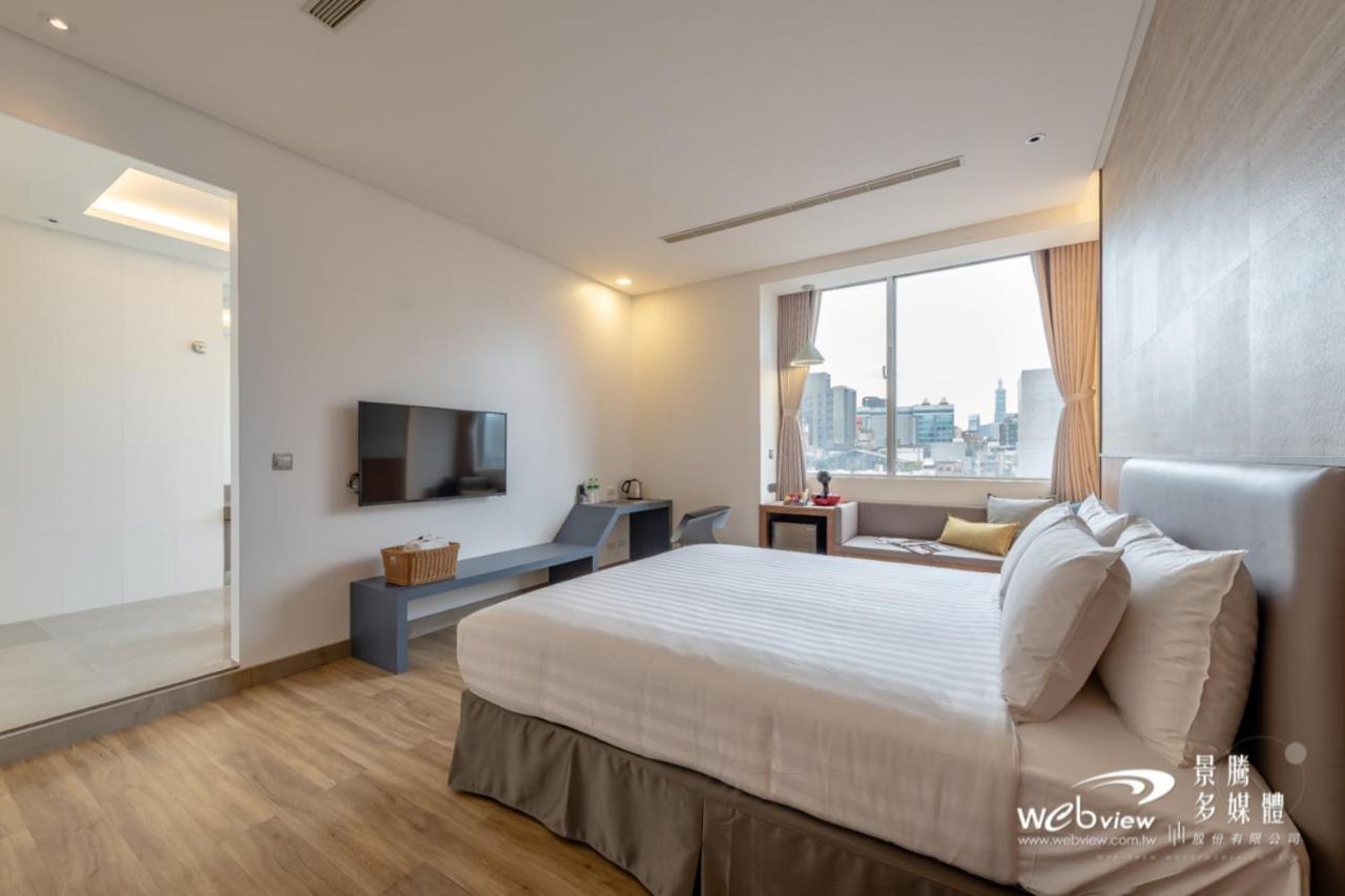 玩行旅台北館 Hotell Taipei Exteriör bild