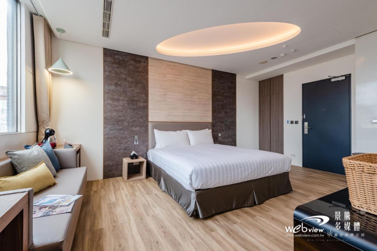 玩行旅台北館 Hotell Taipei Exteriör bild