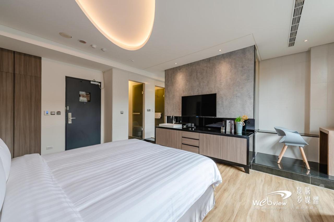 玩行旅台北館 Hotell Taipei Exteriör bild